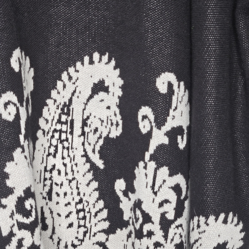 Beautiful By Lawrence Zarian Womens Black Paisley Knit Button Poncho XS / Small - Picture 4 of 8